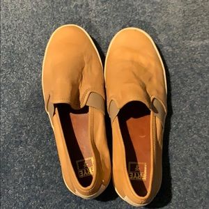 Frye Leather Flats